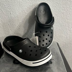 Brand new black crocband II,